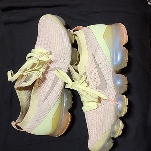 Nike vapormax sneakers